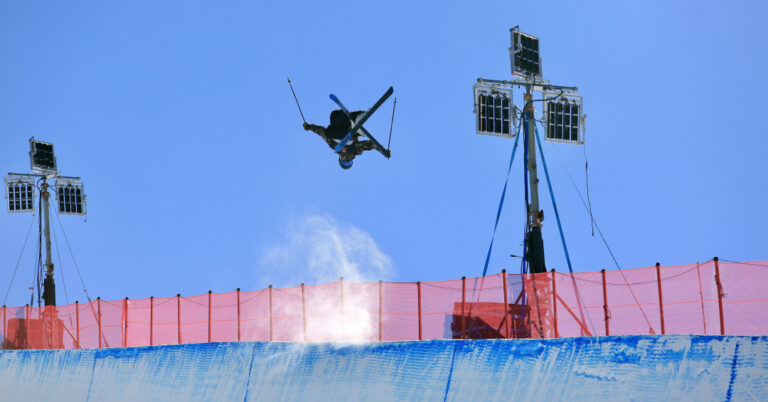 Gu and Ferreira all-but locked in for globes at halfpipe season finale in Mammoth