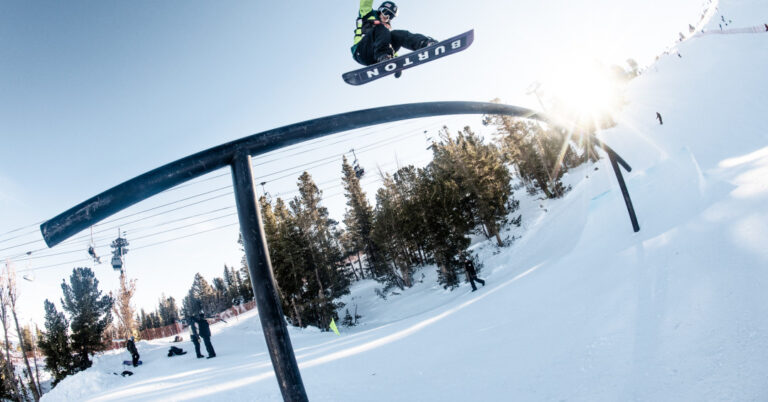 Big days for USA and Japan in busy Saturday at Mammoth Mountain