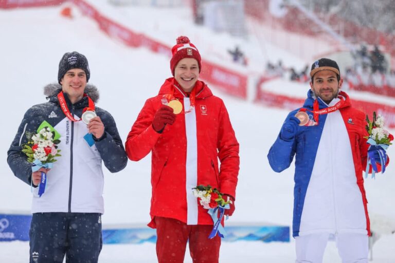 Odermatt wins snowy GS for 1st Olympic medal; Radamus 4th