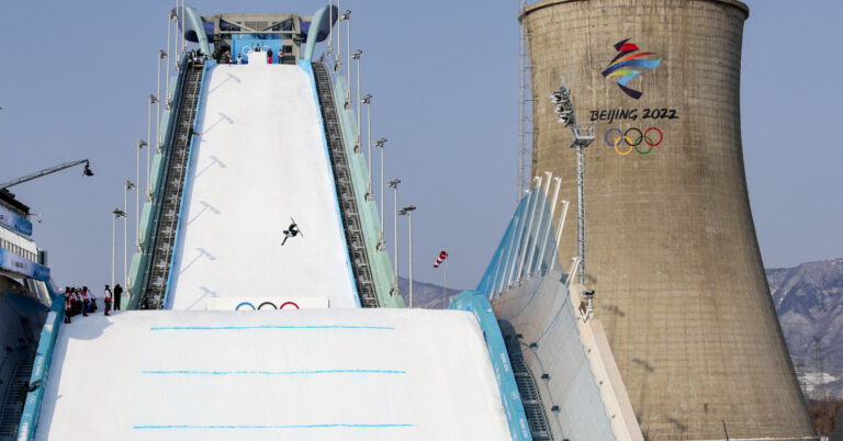 Gasser and Su close out Beijing 2022 snowboard competition with big air golds