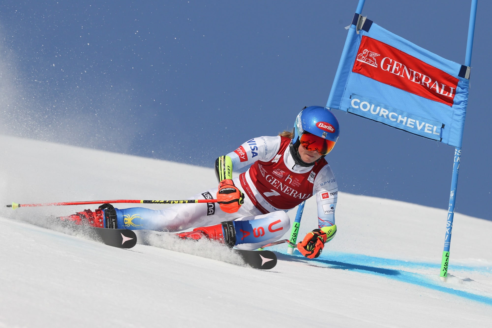 Shiffrin leads WC Finals GS, sets up title win