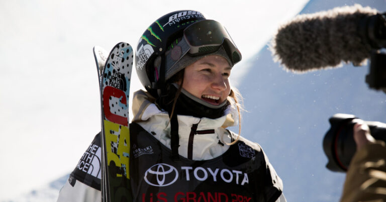 Freeskier Devin Logan (USA) announces retirement