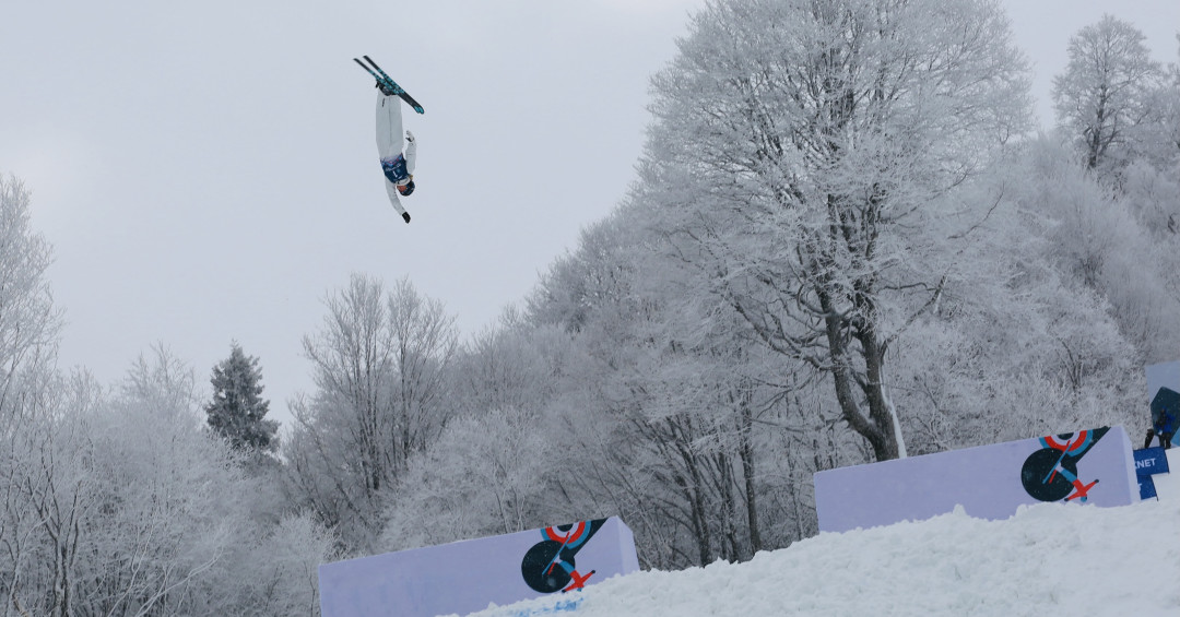 Scott leads women’s aerials Q’s, men’s postponed to Wednesday at Bakuriani 2023