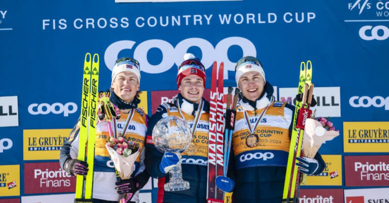 Klaebo secures seventh straight win as Amundsen claims Crystal Globe